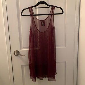 Sympli Mesh layering top in Wine!! 🍷 💗